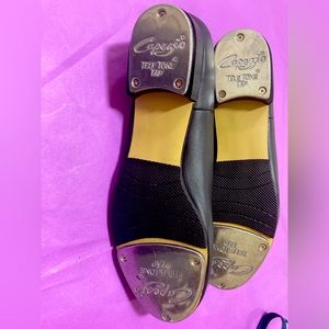 New Capezio Tap Shoes